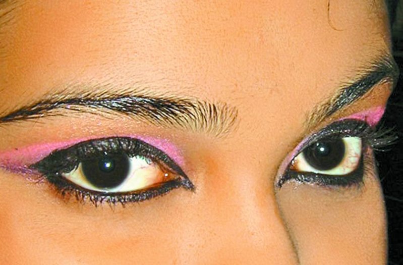 Makeup Tips in Hindi,beauty and the beast,beauty tips,beauty tips for hair,beauty parlour,makeup tips in hindi for dry skin,makeup tips in hindi for oily skin,makeup tips for wedding,makeup tips for party,makeup tips for summer,arabian makeup,eye makeup,Jabalpur,