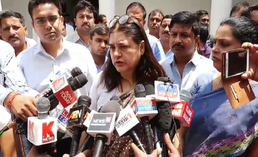 केन्द्रीय मंत्री मेनका गांधी ने कहा- भाजपा दुनियां की सबसे बड़ी पार्टी, उन्नाव जैसे एक-दो केस हो जायें तो बीजेपी पर दोष नहीं लगा सकते