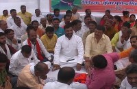 BJP MP Pushpendra Singh Chandel keep One day fast in mahoba up