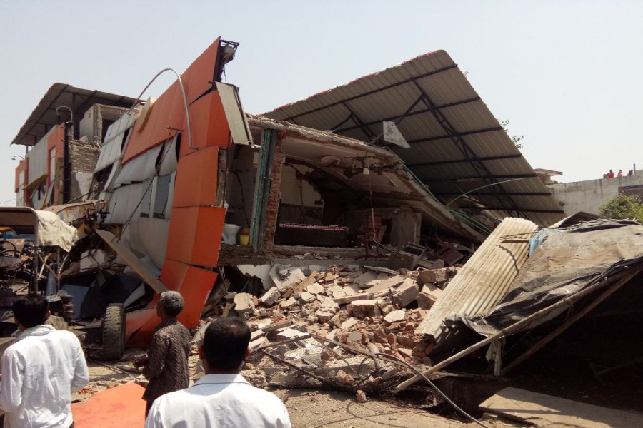 beer bar collapse in kota