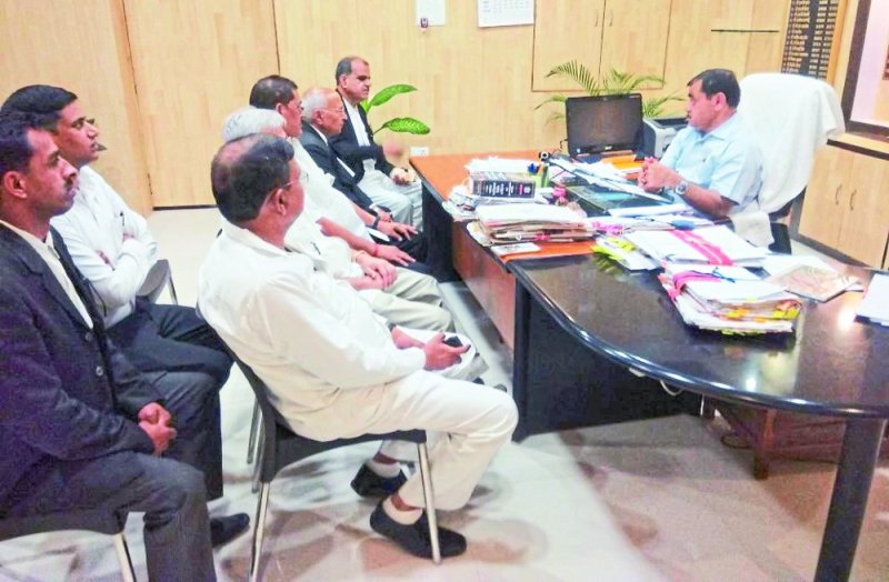 during bharat band police lathicharge on advocates in sidhi