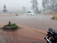 Jhamajham rain in Amarkantak, cold return to season