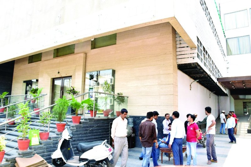 Shere Punjab Jewellers showroom Satna breaking news