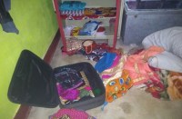 एक ही रात तीन घरों का ताला टूटने से ग्रामीणों में दहशत, पढि़ए क्या-क्या ले गए चोर