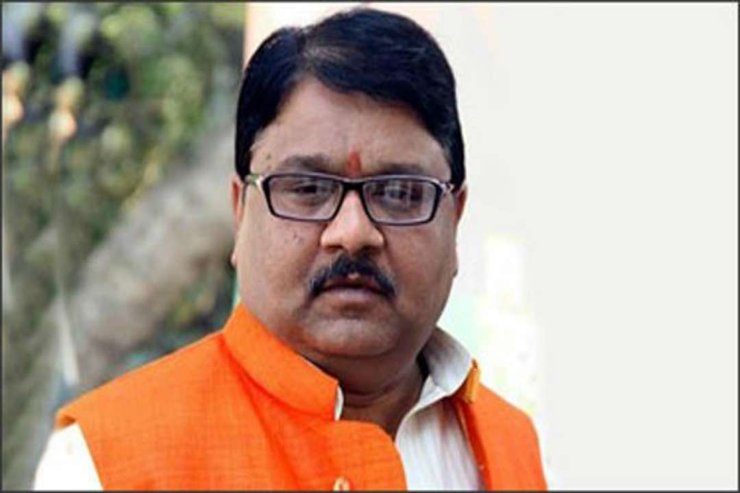 विजय बहादुर पाठक ने कहा 2019 चुनाव की तैयारी को लेकर गरीबों को दिया गया गैस कनेक्शन