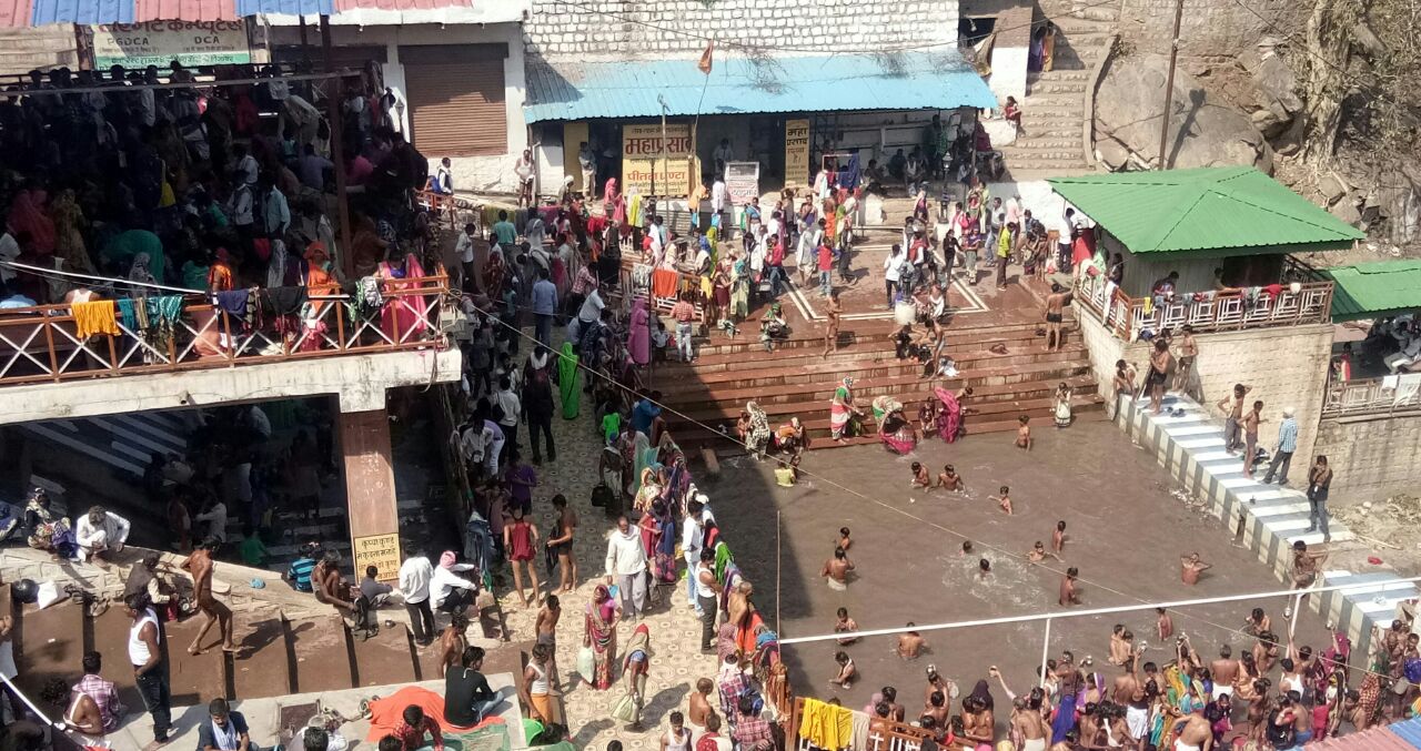 Somavati Amavasya Pilgrims arrive in Jatsashankar and Khajuraho