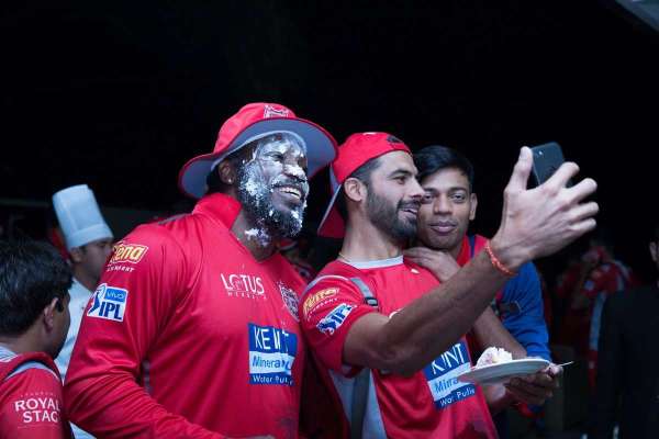 VICTORY CELEBRATION