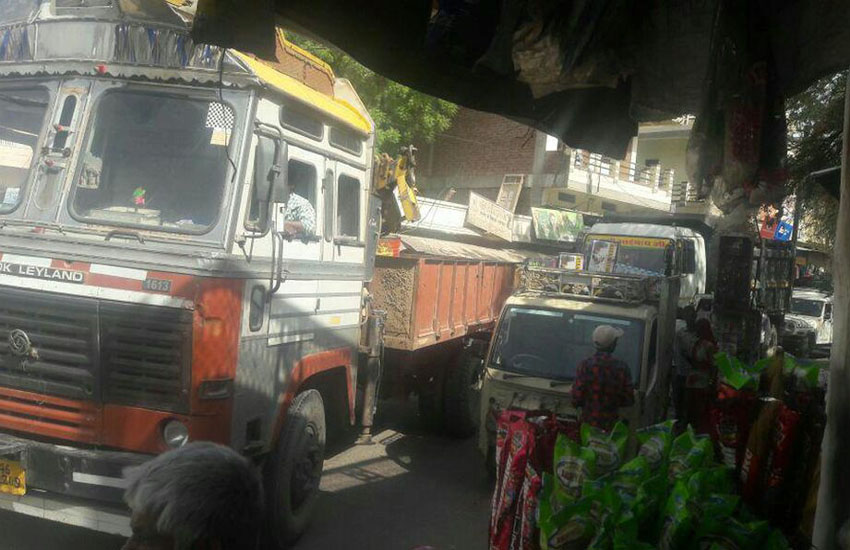 भीनमाल: यहां कागजों में ही यातायात पुलिस दे रही ड्यूटी