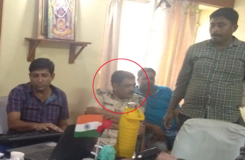 sho arrested taking bribe