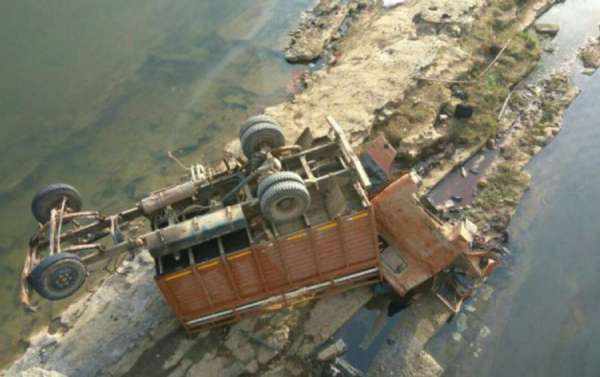 सीधी जिले के सोन नदी हादसे की देखें ताजा तस्वीरें