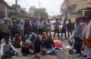 married women committed suicide after 50 wedding year,bride commits suicide after marriage  ,Suicide in women ,How To Attract A Married Woman To LOVE You ,married girl loves me ,old man With A Little Girl MMS,Jabalpur,crime,