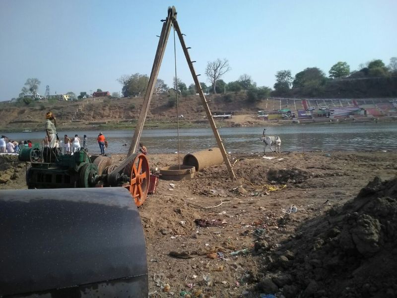 यह जलमग्नीय पुल होगा जो अतिवृष्टि या अधिक बाढ़ की स्थिति में पानी मेें डूब सकता है।