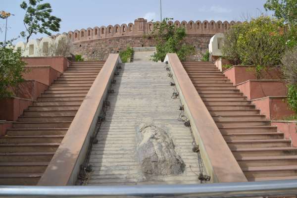 Photos of bad condition of children park in alwar