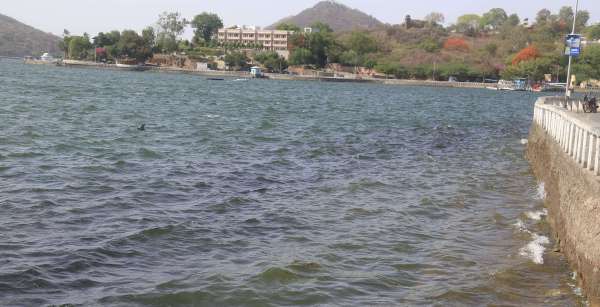 lake fatehsagar