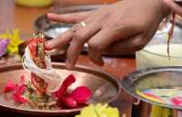 astrology tips in hindi,weekly horoscope predictions,dharma karma,Weekly Horoscope,Aaj Ka Rashifal In Hindi,daily horoscope in hindi,