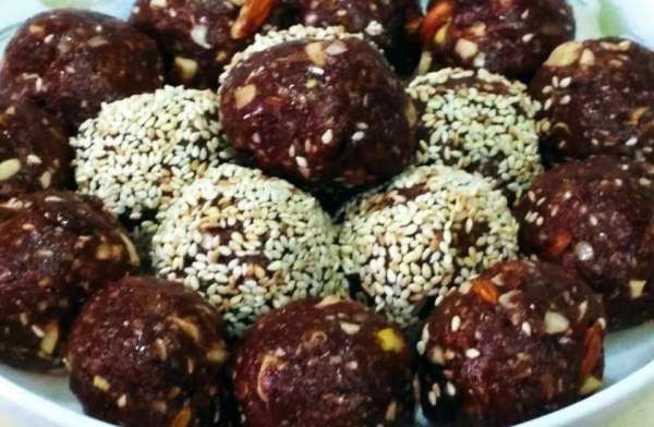 खजूर के लड्डू