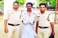 15 हजार रुपए मांगने पर बढ़ा विवाद, फिर बौखलाए प्रेमी ने पत्थर से कुचल दिया प्रेमिका का सिर, आरोपी गिरफ्तार, पढि़ए पूरी खबर...