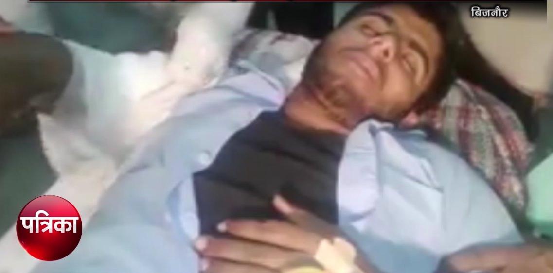20 दिन पहले बेटे के साथ युवक ने किया ये काम तो पिता ने एेसे लिया बदला, देखें वीडियो