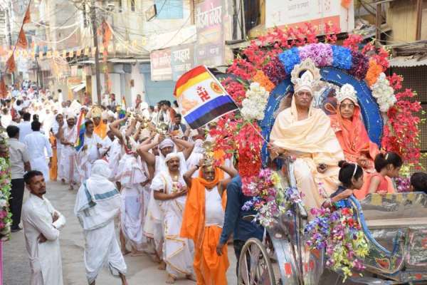 panchkalayanak mahotsav krishan nagar vasupujya jain mandir satna