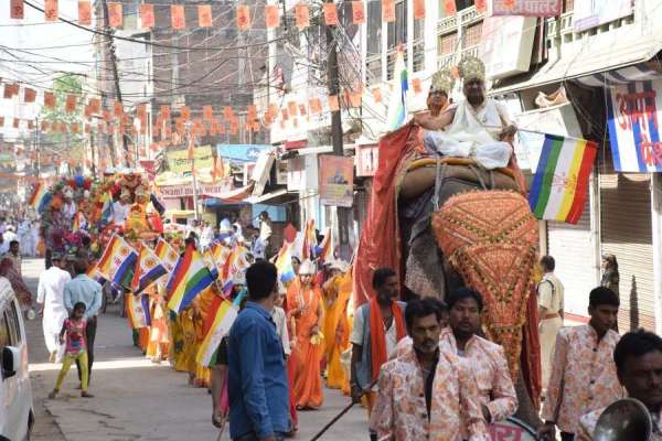 panchkalayanak mahotsav krishan nagar vasupujya jain mandir satna