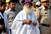 नाबालिग के रेप के मामले पर 25 अप्रैल को कोर्ट सुनाएगा फैसला, मैनावती मार्ग स्थित बने आश्रृम में पूजा-पाठ का दौर चल रहा