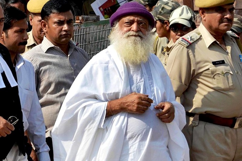 नाबालिग के रेप के मामले पर 25 अप्रैल को कोर्ट सुनाएगा फैसला, मैनावती मार्ग स्थित बने आश्रृम में पूजा-पाठ का दौर चल रहा