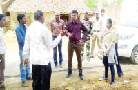 नियमित रूप से उपस्थित नहीं रहने वाले पटवारी पर बौखलाए कलेक्टर, नोटिस जारी करने दिया निर्देश