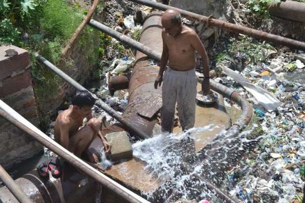 pics of wasted water in the drain