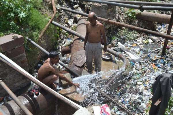 pics of wasted water in the drain