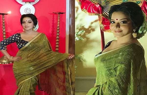 भोजपुरी एक्ट्रेस मोनालिसा ने लाल गाउन में डाली ऐसी तस्वीर, इंस्टाग्राम यूजर्स करने लगे गालीगलौच