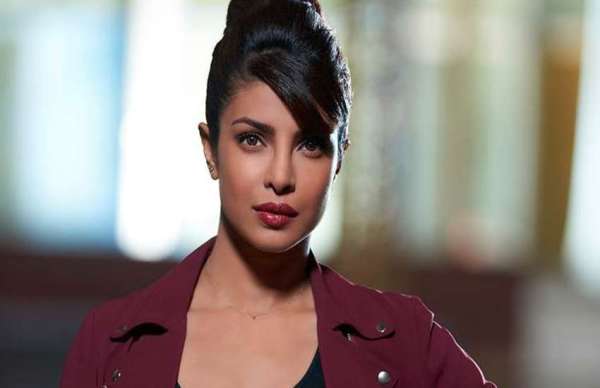 प्रियंका के अमरीकी शो 'QUANTICO 3' हुआ शुरू, जानें किस TIME पर आएगा शो