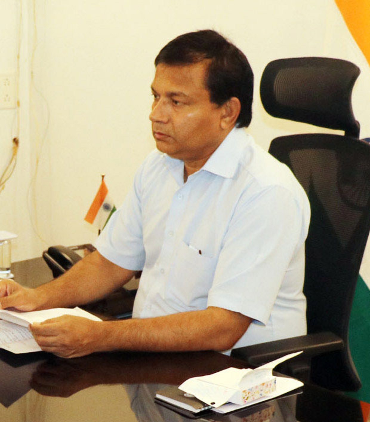 What was that in the record, Who saw the flurried commissioner