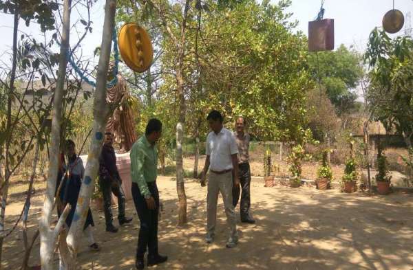 Photo Gallery : कलेक्टर ने छात्रों से कहा- सीखने की क्षमता को कभी कम न होने दें