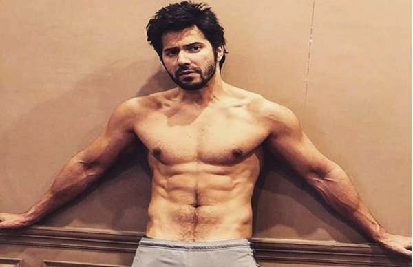 कुछ वक्त पहले कुपोषण का शिकार लग रहे थे वरुण, 20 दिन के अंदर बनाई ऐसी बॅाडी सलमान भी रह गए भौचक्के