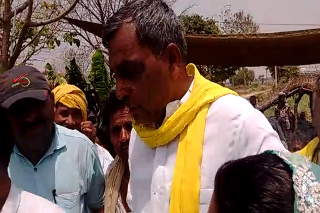 ओम प्रकाश राजभर बोले, कल ये लोग मेरे आवास पर बम भी फेंक सकते हैं