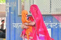 Lou is growing, Flying dust