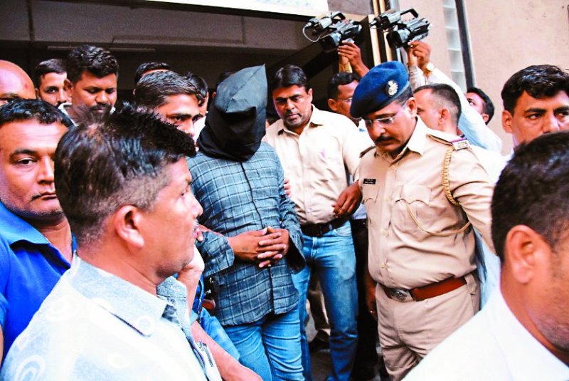 Harsahai's friend also had sex with the woman