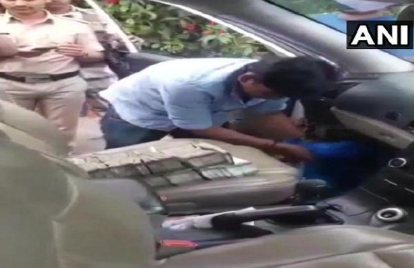 कर्नाटक में चुनाव से पहले 11 करोड़ रुपये जब्त, वीडियो वायरल