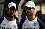 saurav gaunguly with ms dhoni 