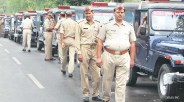 पूर्व बाहुबली सांसद अतीक अहमद का करीबी, राजूपाल हत्या कांड में आरोपित एजाज़ अख़्तर को बदमाशों ने पुलिस पर फायरिंग कर छुड़ाया