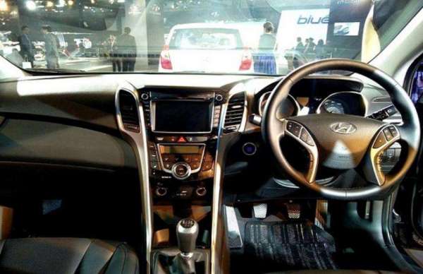 Hyundai Carlino