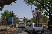 railway crossing create problem