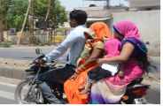 Police eyes on overloaded vehicles in bhilwara