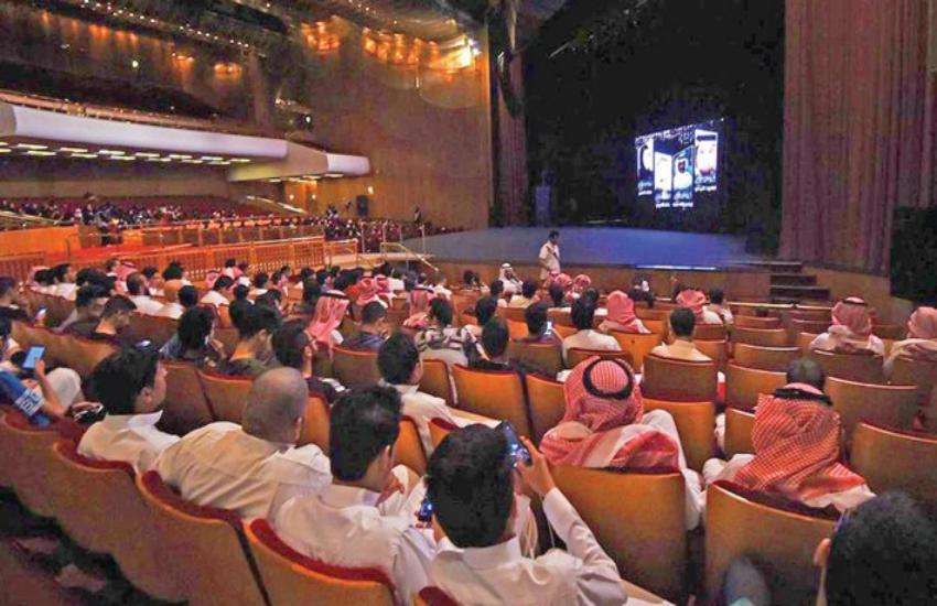 सऊदी अरब में खुला दूसरा मूवी थियेटर, लोगों ने देखी ब्लॉकबस्टर फिल्म ‘ब्लैक
पैंथर’