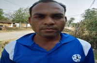 गरीबों के अटल आवास का लाभ अमीरों को