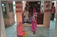 The snake has been sticking