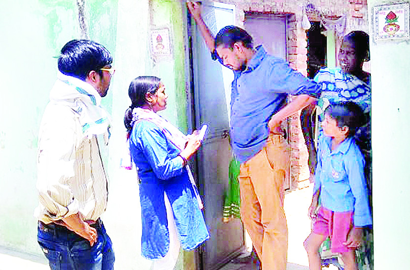 शौचालय निर्माण के नाम पर किए गए घोटाले का मामला अब फिर से सुर्खियों में