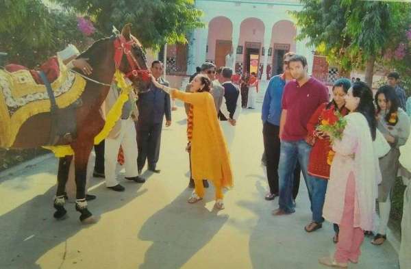 anand piramal in Bagar