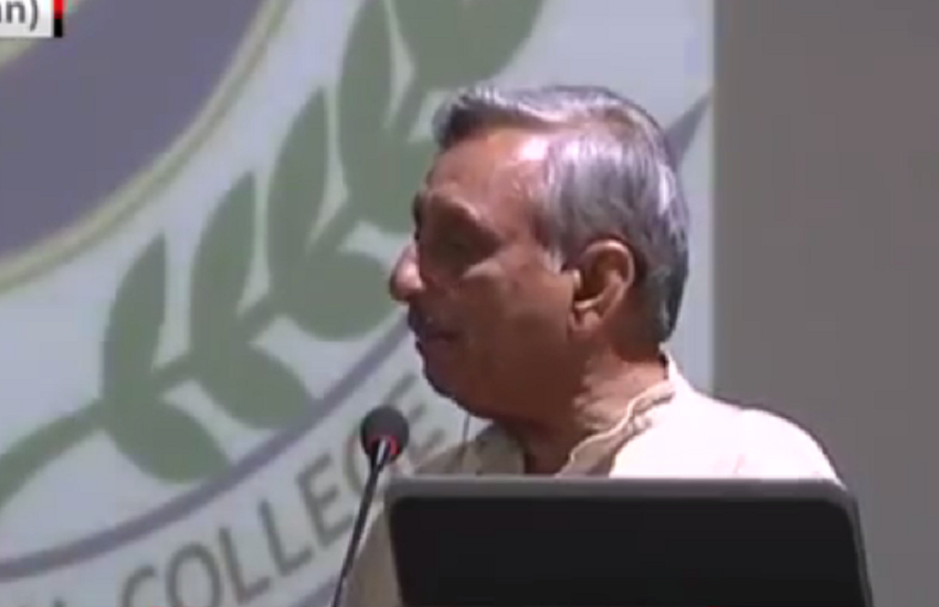 कांग्रेस से निलंबित नेता मणिशंकर अय्यर ने पीएम मोदी के बारे में दिया चौंकाने वाला बयान
