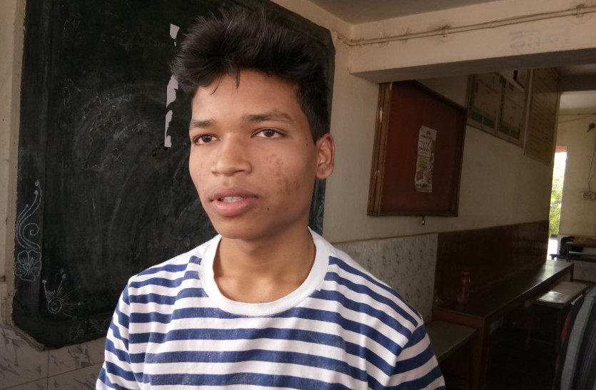 CGBSE 2018 Topper : ऊर्जाधानी के छात्रों का कमाल, 12वीं के टॉपटेन में छठे स्थान पर शिवम्, दसवीं में विनीता पटेल छठे स्थान पर